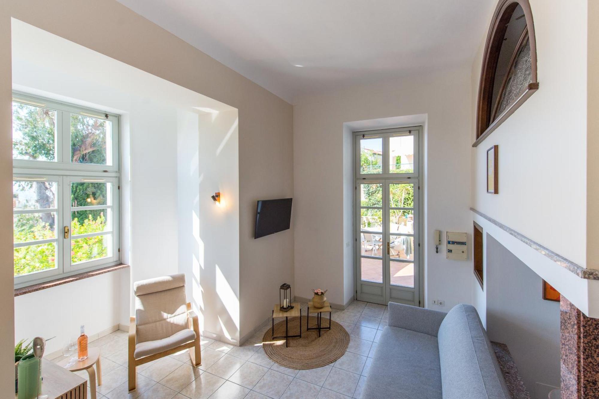 Oliviers -Agreable 2 Pieces Dans Maison Bourgeoise Menton Exterior foto