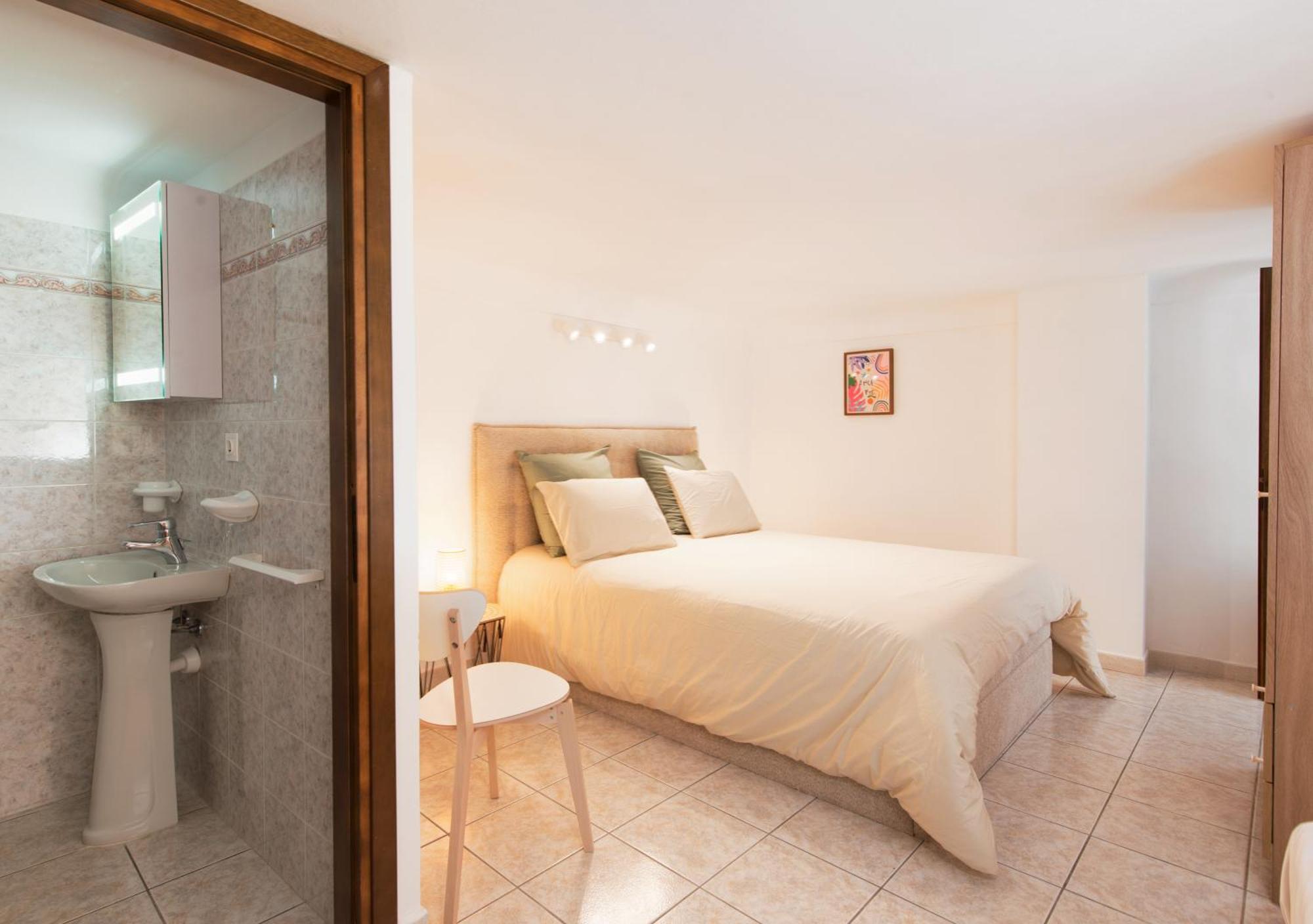Oliviers -Agreable 2 Pieces Dans Maison Bourgeoise Menton Exterior foto